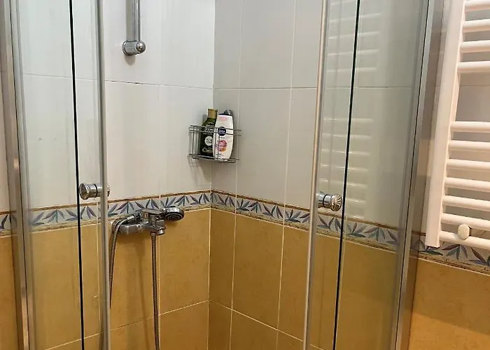 Ole Iii - In The Center * Skopje